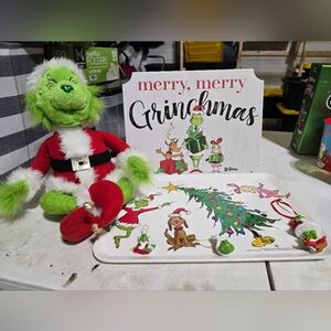 Grinch Lot #1, Plush That Sings, Tray, Plaque, Ornaments